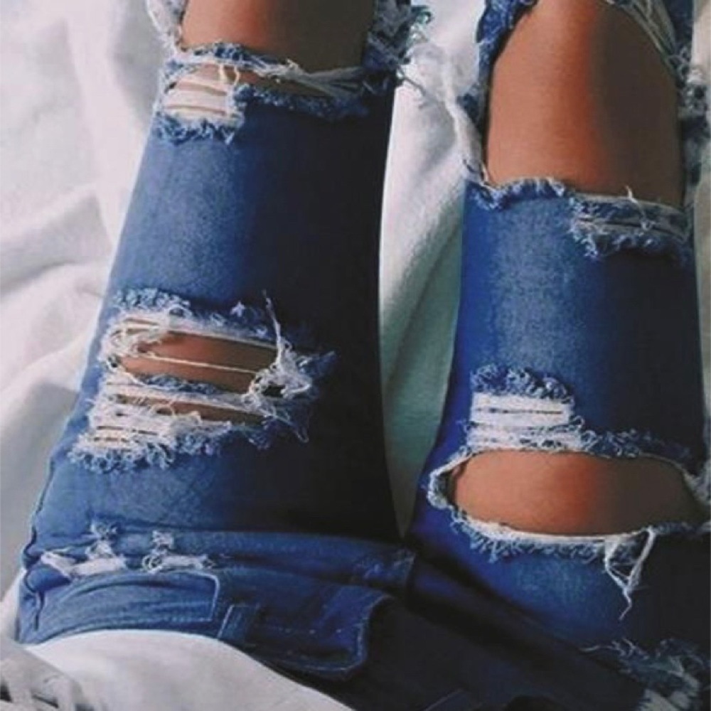 American Eagle Dark Wash Jeans